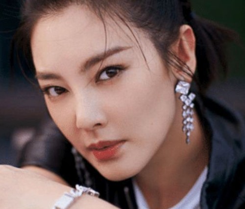 娱乐资讯与动漫新作:理性看待与内容畅享新选择